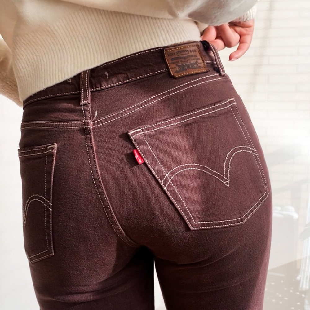 Hand-dyed Levi’s Wedgie Jeans